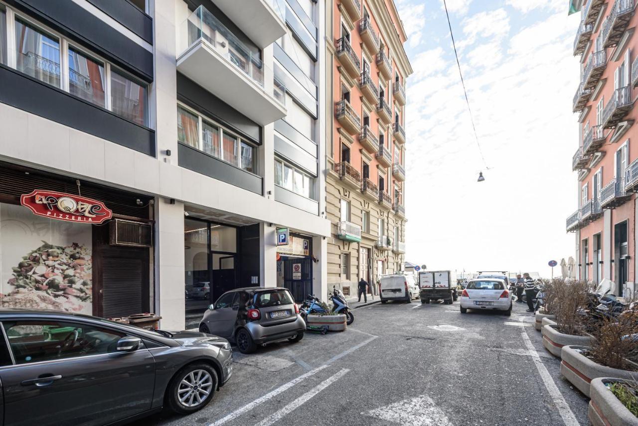 Via Niccolo Tommaseo 4 - 2 Naples