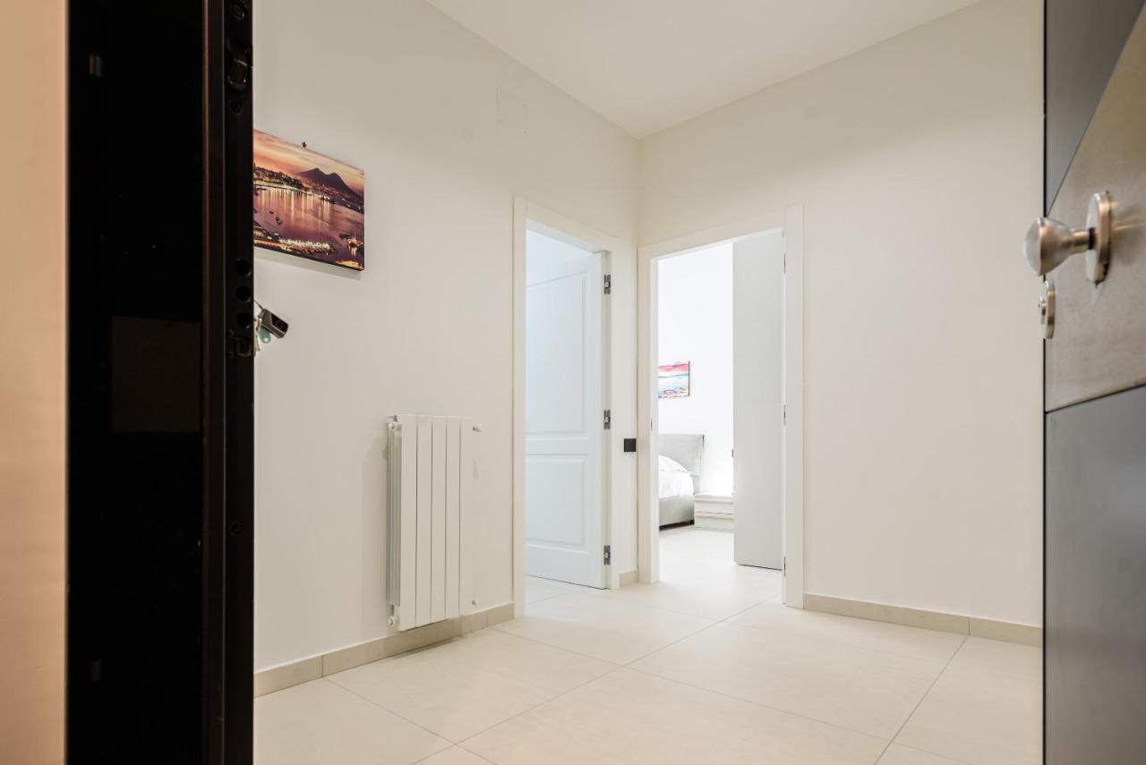 Via Niccolo Tommaseo 4 - 2 Apartment Naples